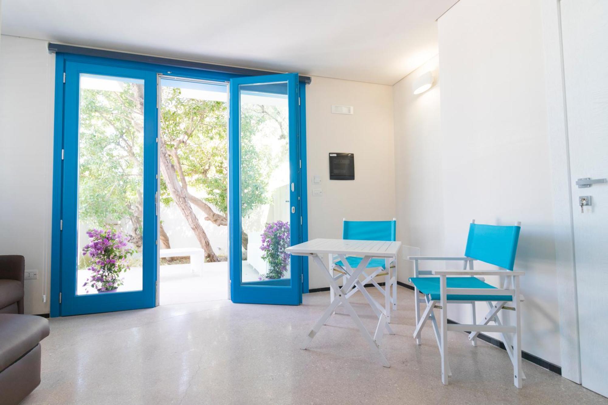 Solmaris Seaside - B&B Sul Mare Maruggio Exterior photo