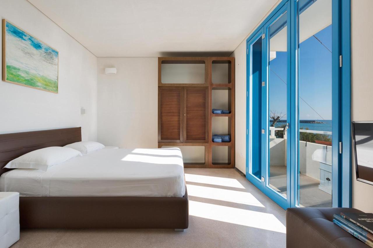 Solmaris Seaside - B&B Sul Mare Maruggio Exterior photo
